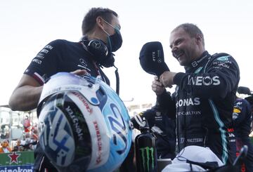 Valtteri Bottas celebrando la pole