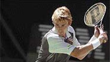 <b>PASO FIRME.</B> Ferrero buscará mañana su cuarto triunfo ante Ancic.