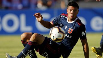 La primera formación de Arias incluye un cambio de esquema