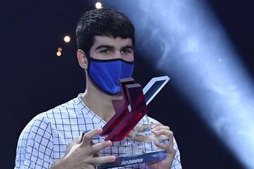 Carlos Alcaraz campeón de la Next Gen ATP Finals.