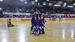 Los jugadores del Barcelona celebran un gol.