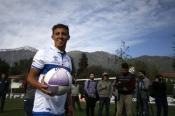 "Es lindo llegar a un club grande que pelea títulos", señaló el "Enano". La UC es el séptimo equipo de su carrera. Antes estuvo en River Plate, Málaga, Granada, Pachuca, Quilmes y AEK.