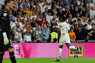 El brasileño convirtió un auténtico golazo al minuto 74 para sellar el triunfo del Madrid. 

EFE/Javier Lizón
