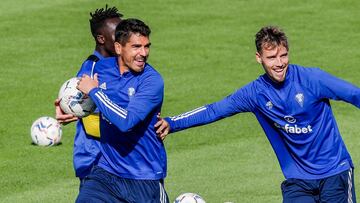 18/11/20 CADIZ CF ENTRENAMIENTO SEMANAL ANDER GARRIDO