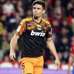 Una Copa sin campeón ni escudo