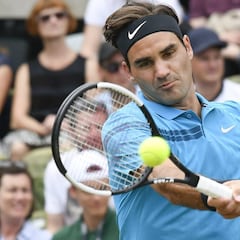 Resumen y resultado Federer - Raonic (6-4 y 7-6): Federer cierra con título su semana perfecta