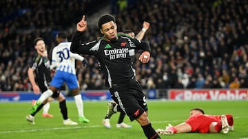 BRIGHTON, ENGLAND - JANUARY 04: Ethan Nwaneri of Arsenal celebrates scoring his team's first goal during the Premier League match between Brighton & Hove Albion FC and Arsenal FC at Amex Stadium on January 04, 2025 in Brighton, England. (Photo by Mike Hewitt/Getty Images)