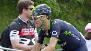 Alejandro Valverde en el &uacute;ltimo tramo de la decimoctava etapa del Tour de Francia.