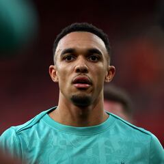 Real Madrid have identified three clear transfer favourites for the right-back spot