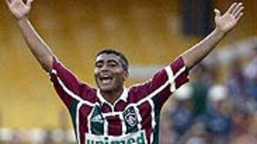 <b>COMO UN CHAVAL.</b> Romario, pese a su edad, sigue siendo un delantero apreciado a nivel internacional y no le faltan ofertas cada vez que termina contrato.