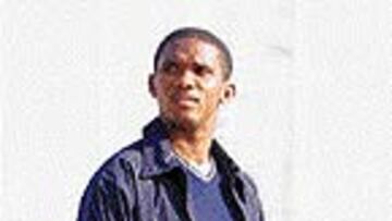 Samuel Etoo sufre una leve sobrecarga