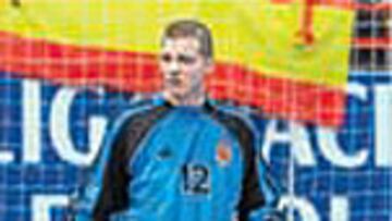 Luis Amado, meta español.