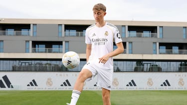 El martes fue Huijsen, el jueves será Alexander-Arnold