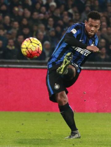 Fredy Guarin, procedente del Inter, es nuevo jugador de Shanghái Shenhua.