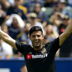 LAFC se impuso a los Whitecaps con un Carlos Vela inspirado