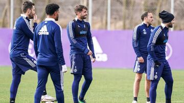 Nacho al borde de suspensión...
y Raúl Carnero lesionado