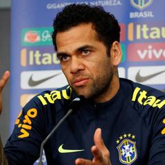 Alves: "Uno no puede cambiar el pasado, sólo el presente"