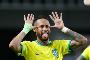 AME7813. BELÉM (BRASIL), 08/09/2023.- Neymar de Brasil celebra un gol hoy, en un partido de las Eliminatorias Sudamericanas para la Copa Mundial de Fútbol 2026 entre Brasil y Bolivia en el estadio estatal Jornalista Edgar Augusto Proença en Belém (Brasil). EFE/ Sebastiao Moreira
