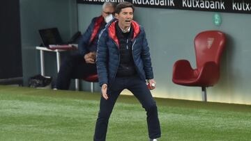 Marcelino García Toral ante el Granada.