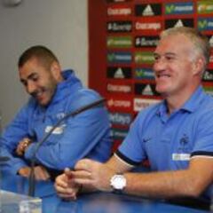 Deschamps se pone de parte de Benzema: "Yo no le cambiaré"
