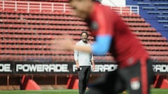 Pizzi: "Me enteré por los medios de la visita de los 'hinchas'"