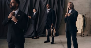 Carvajal, Athenea del Castillo, Kylian Mbapp¨¦ y Caroline Weir posan con el nuevo traje de viaje.