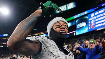 Seattle’s dramatic overtime win gives them the NFC’s top seed, but experts debate whether it truly helps their Super Bowl chances.