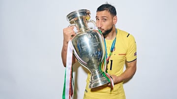 Buffon, sobre Donnarumma: “Debe aspirar al Balón de Oro”