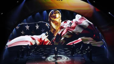 Soccer Football - FIFA World Cup 2026 - FIFA World Cup 2026 Draw - John F. Kennedy Center for the Performing Arts, Washington, D.C., U.S. - December 5, 2025 Musician Andrea Bocelli performs during the FIFA World Cup 2026 Draw REUTERS/Carlos Barria