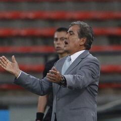 Pinto niega ser defensivo: "DIM nos obligó a jugar atrás"