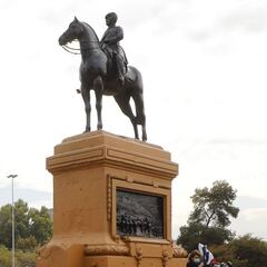 Retiro de la estatua de Baquedano: por qué la han quitado y cómo ha quedado