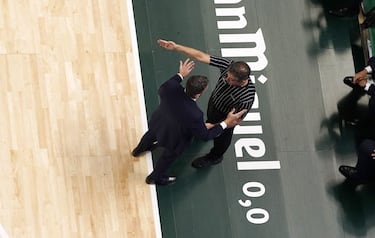 El Unicaja se lleva el partido y el Lenovo, el factor cancha