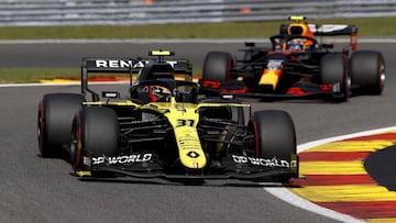 Esteban Ocon (Renault RS20) y Alex Albon (Red Bull RB16). Monza, Italia, F1 2020.