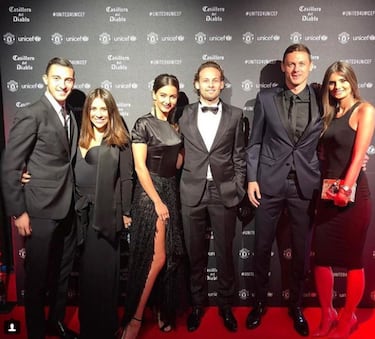 Edurne brilla con De Gea en la cena del Manchester