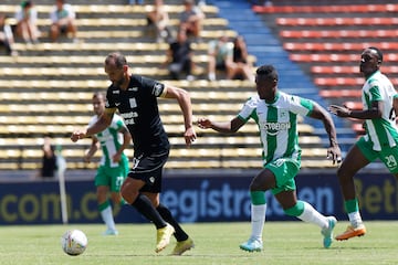 El equipo colombiano se impuso 3-0 en el amistoso disputado en el Atanasio Girardot. La Noche Verdolaga se trasladó a la mañana de este domingo por lluvia.