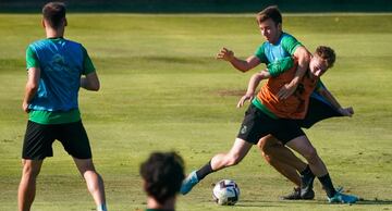 Saúl y Peque durante un entrenamiento.