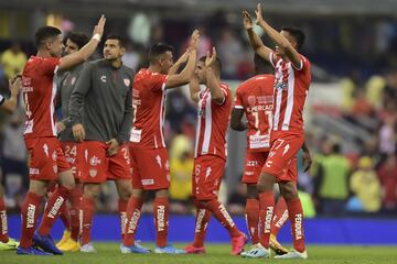 “Necaxa realizó 60 pruebas para detección de COVID-19 en jugadores, cuerpo técnico y staff, resultando un caso positivo asintomático”, se explica en el texto.