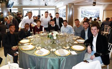 Real Madrid get into the festive spirit at the Christmas lunch