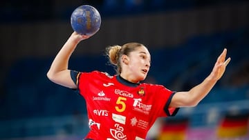 Por ataque y defensa, Estitxu Rodríguez, en un lanzamientpo, fue elegida MVP.