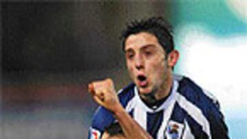 <b>NIHAT Y KOVACEVIC, LA DELANTERA DE MODA</b>. Los defensas del Atlético no podrán permitirse ni un instante de relajación durante el partido de hoy. Enfrente tendrán a la delantera más resolutiva de lo que va de Liga: el velocísimo Nihat y el potente Kovacevic. Llevan 10 goles cada uno y han situado líder a la Real.