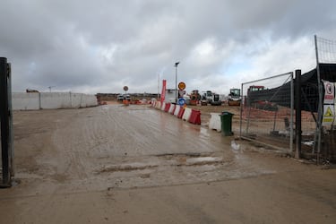 El pasado 24 de abril se puso la primera piedra de la construcción del circuito semiurbano.