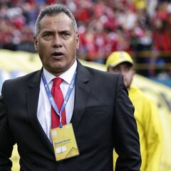 Hernán Torres: “No jugamos bonito, pero fuimos aplicados”