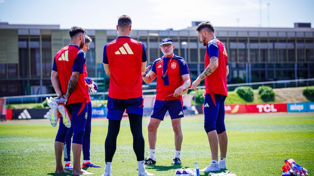 España completa su última sesión antes de su primer amistoso