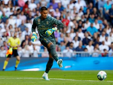 Alphonse Areola, en un Real Madrid-Granada en octubre de 2019.