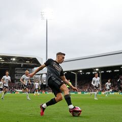 Claves de la Jornada 27 de Premier League: Arsenal goleó, Erling Haaland volvió a anotar…