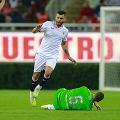 Llegó Tecatito a Monterrey ¿Por cuantos años firmó con Rayados? ¿Y cuánto pagaron por él?