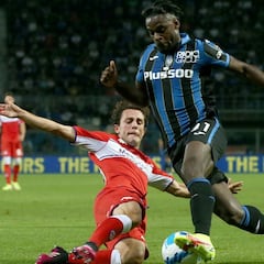 Duván Zapata se acerca a una leyenda récord de Atalanta