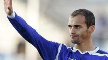 <B>COMPLICADO.</B> El lateral del Getafe tiene muy cuomplicado acudir a la cita germana.