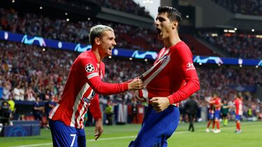 Griezmann y Morata celebrando el gol 3-2.