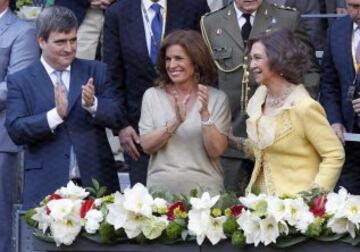 Miguel Cardenal, Ana Botella y la Reina Sofía 

